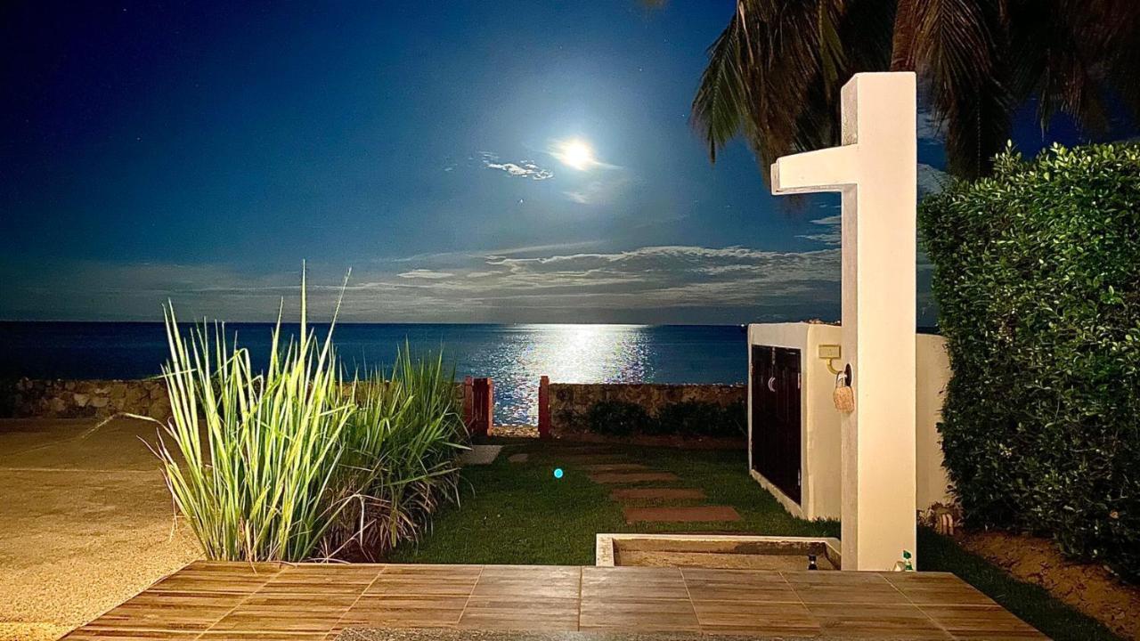 Absolute Beachfront Villa Ban Huai Yang Экстерьер фото