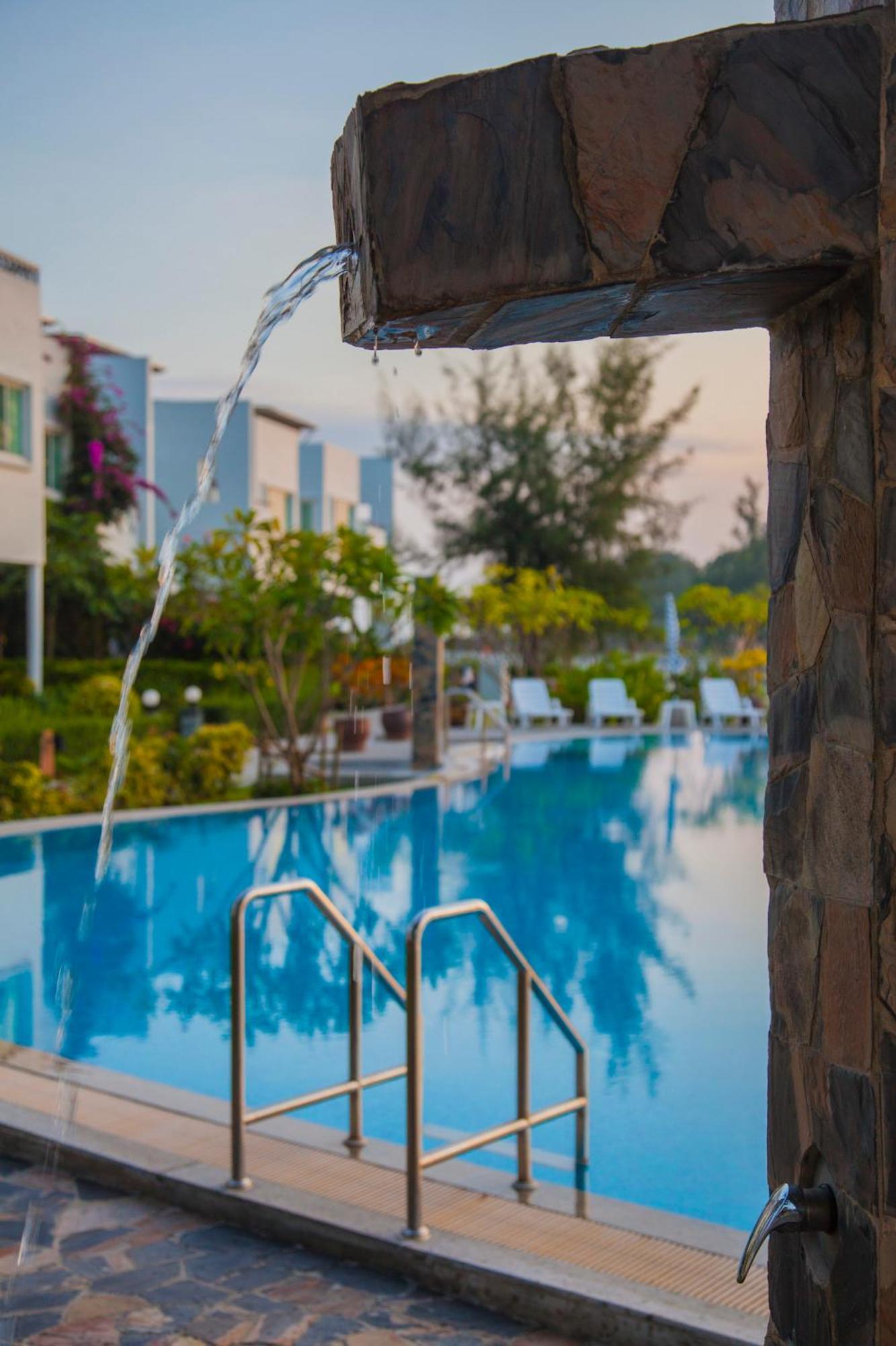 Absolute Beachfront Villa Ban Huai Yang Экстерьер фото